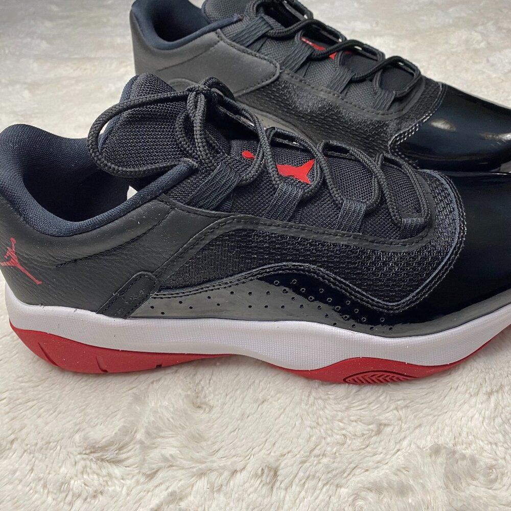 Nike Air Jordan 11 CMFT Low in Black Red White Bred Retro Mens Sz 9